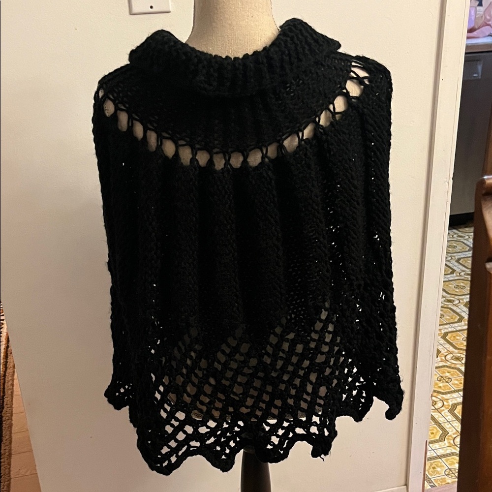 Hand Knit Crochet Poncho Cape Black WhimsyGoth - Picture 3 of 6
